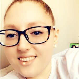 Meet your Posher, Kelcie